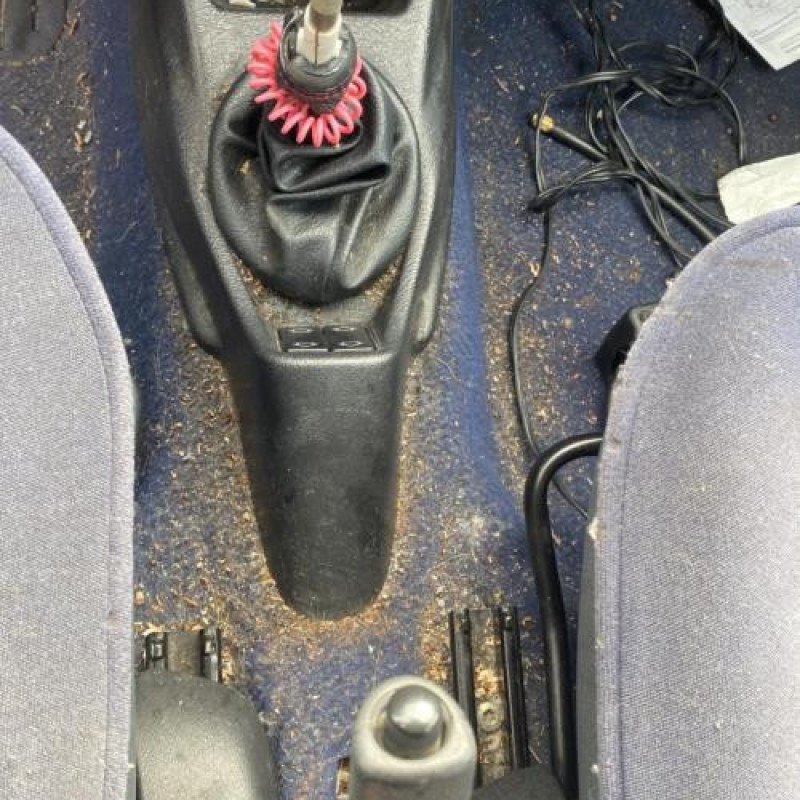 Leve vitre electrique avant gauche CITROEN SAXO Photo n°20