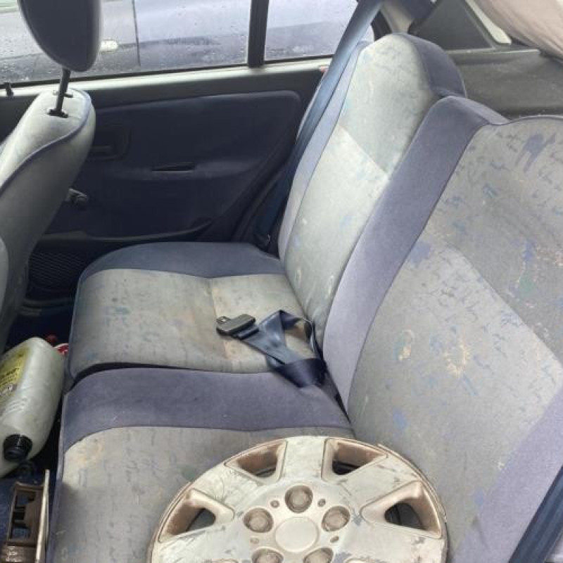 Serrure arriere gauche CITROEN SAXO Photo n°6