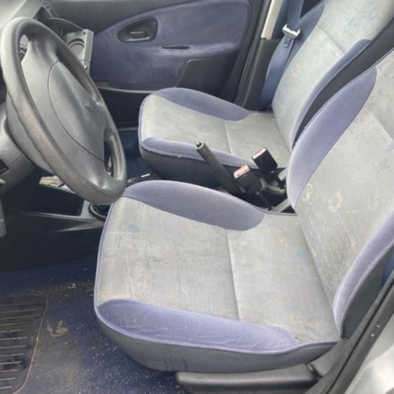 Serrure arriere gauche CITROEN SAXO Photo n°19