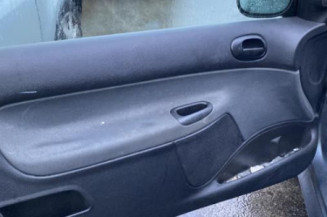 Boitier air bag PEUGEOT 206