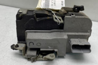 Serrure avant droit PEUGEOT 206