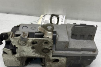 Serrure avant droit PEUGEOT 206