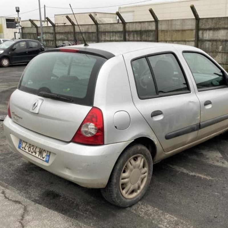 Pedale d'embrayage RENAULT CLIO 2 CAMPUS Photo n°6