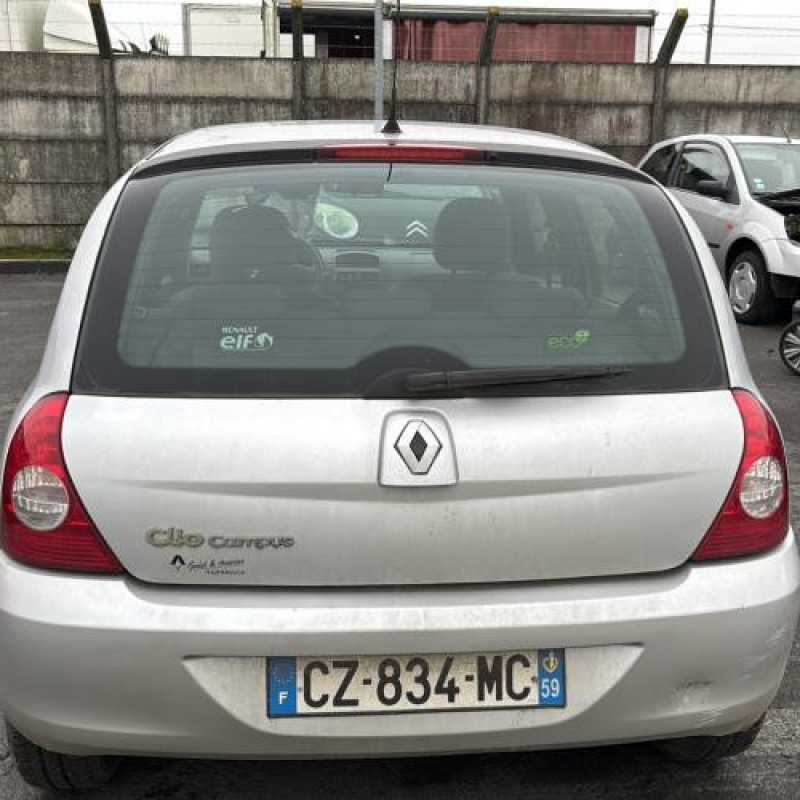 Pedale d'embrayage RENAULT CLIO 2 CAMPUS Photo n°19