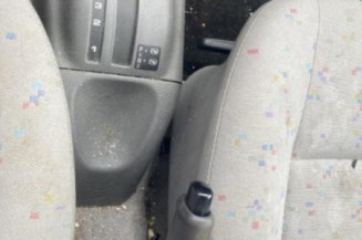 Optique avant secondaire gauche (feux)(clignotant) VOLKSWAGEN POLO 3