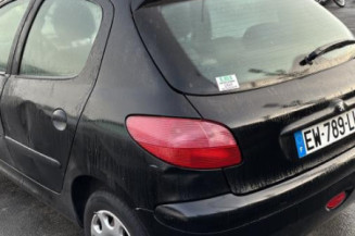 Serrure avant droit PEUGEOT 206