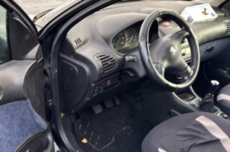 Serrure avant droit PEUGEOT 206