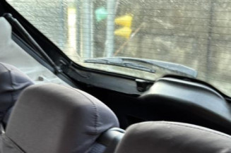 Serrure avant droit PEUGEOT 206