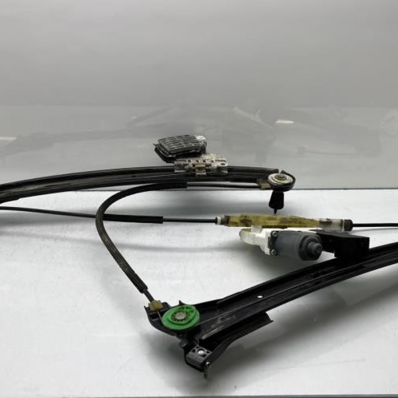 Leve vitre electrique avant gauche CITROEN C6 Photo n°8