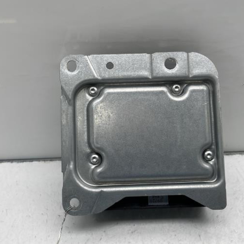 Boitier air bag PEUGEOT 208 1 Photo n°4