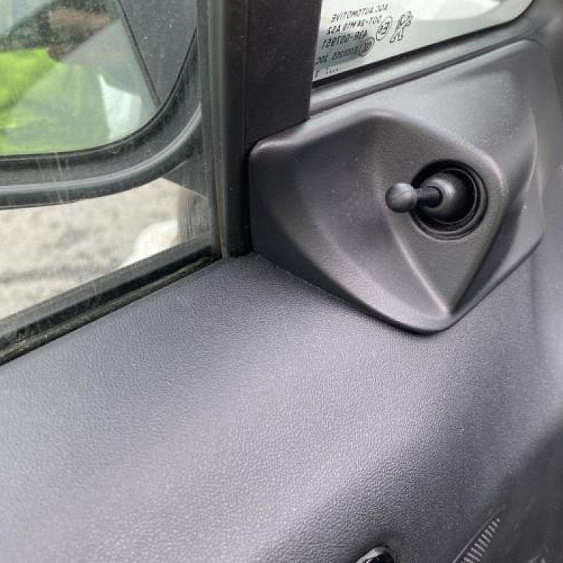 Boitier air bag PEUGEOT 208 1 Photo n°15