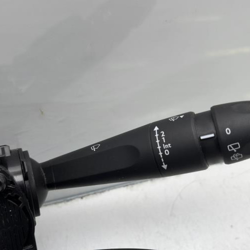 Com (Bloc Contacteur Tournant+Commodo Essuie Glace+Commodo Phare) PEUGEOT 208 1 Photo n°5