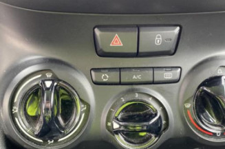 Maitre cylindre (freinage) PEUGEOT 208 1
