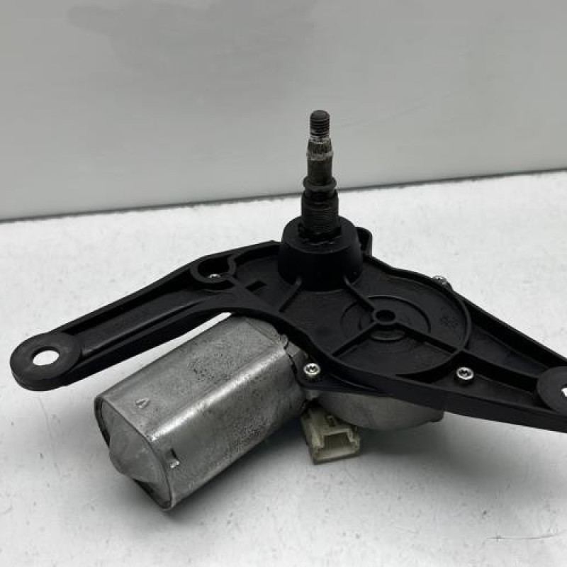Moteur essuie glace arriere RENAULT CLIO 2 Photo n°1