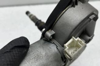 Moteur essuie glace arriere RENAULT CLIO 2