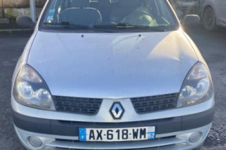 Pivot de moyeu avant gauche RENAULT CLIO 2