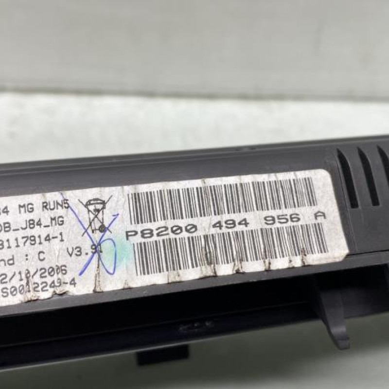 Compteur RENAULT GRAND SCENIC 2 Photo n°5