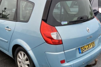 Feu arriere stop central RENAULT GRAND SCENIC 2