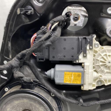 Leve vitre electrique avant droit VOLKSWAGEN GOLF 4