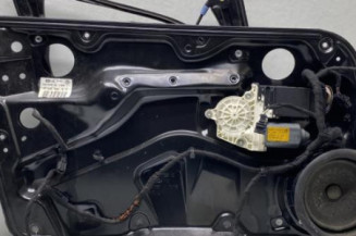Leve vitre electrique avant gauche VOLKSWAGEN GOLF 4 Photo n°1