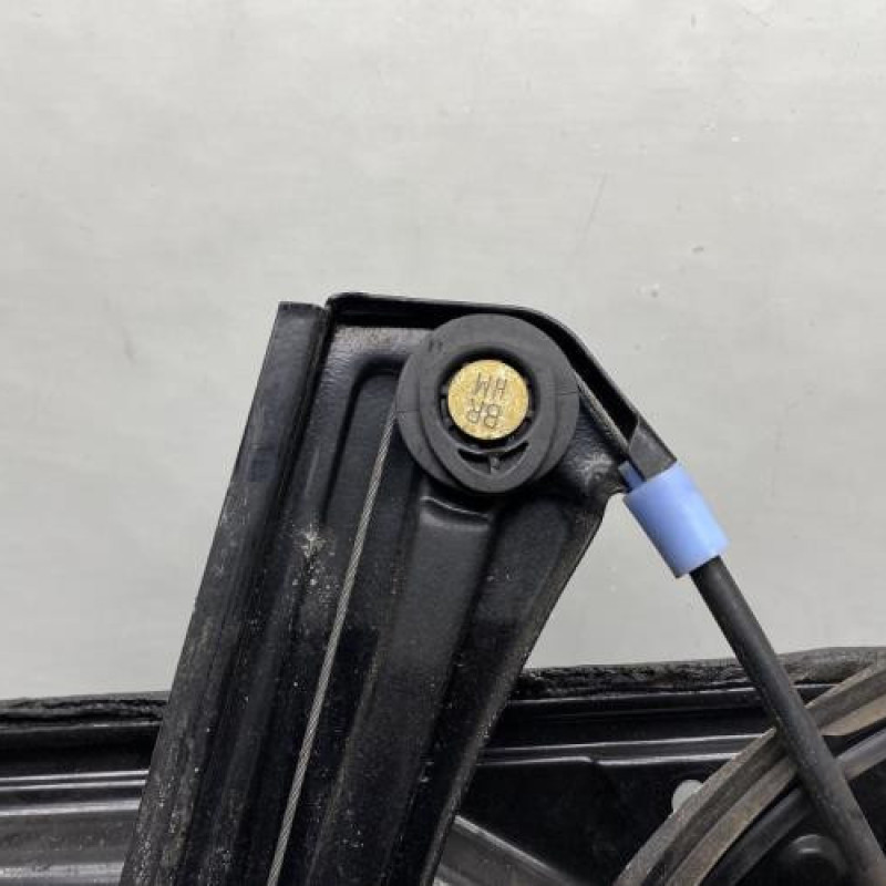Leve vitre electrique avant gauche VOLKSWAGEN GOLF 4 Photo n°7