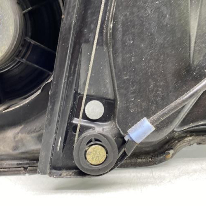 Leve vitre electrique avant gauche VOLKSWAGEN GOLF 4 Photo n°8