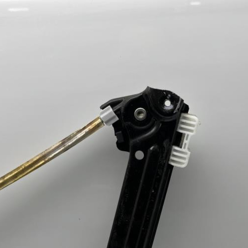 Leve vitre electrique avant droit PEUGEOT 308 2 Photo n°4