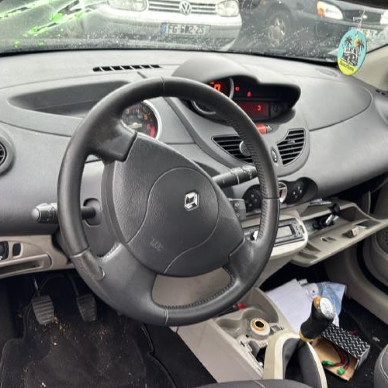 Tambour arriere droit RENAULT TWINGO 2 Photo n°11