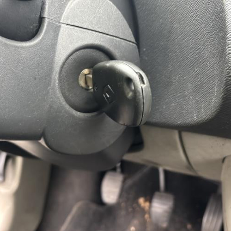 Tambour arriere droit RENAULT TWINGO 2 Photo n°17