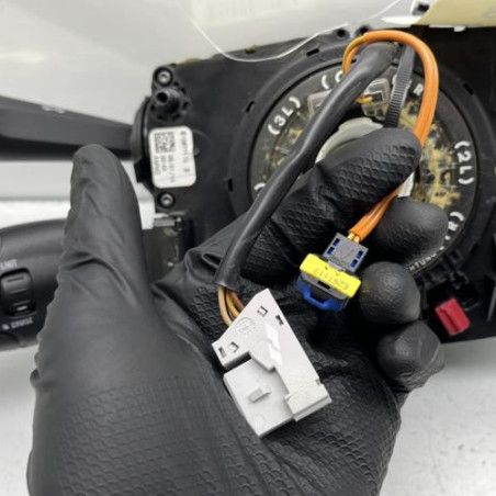 Com (Bloc Contacteur Tournant+Commodo Essuie Glace+Commodo Phare) PEUGEOT 208 1