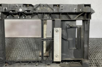 Face avant PEUGEOT 208 1