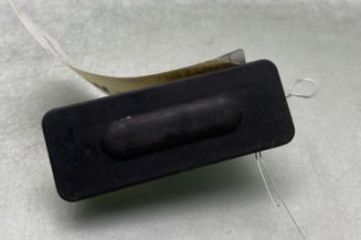 Bouton de coffre RENAULT CLIO 5 Photo n°1