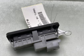 Bouton de coffre RENAULT CLIO 5