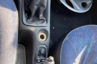 Vitre avant droit PEUGEOT 206