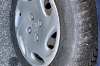 Vitre avant droit PEUGEOT 206