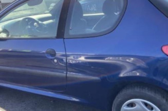 Vitre avant droit PEUGEOT 206