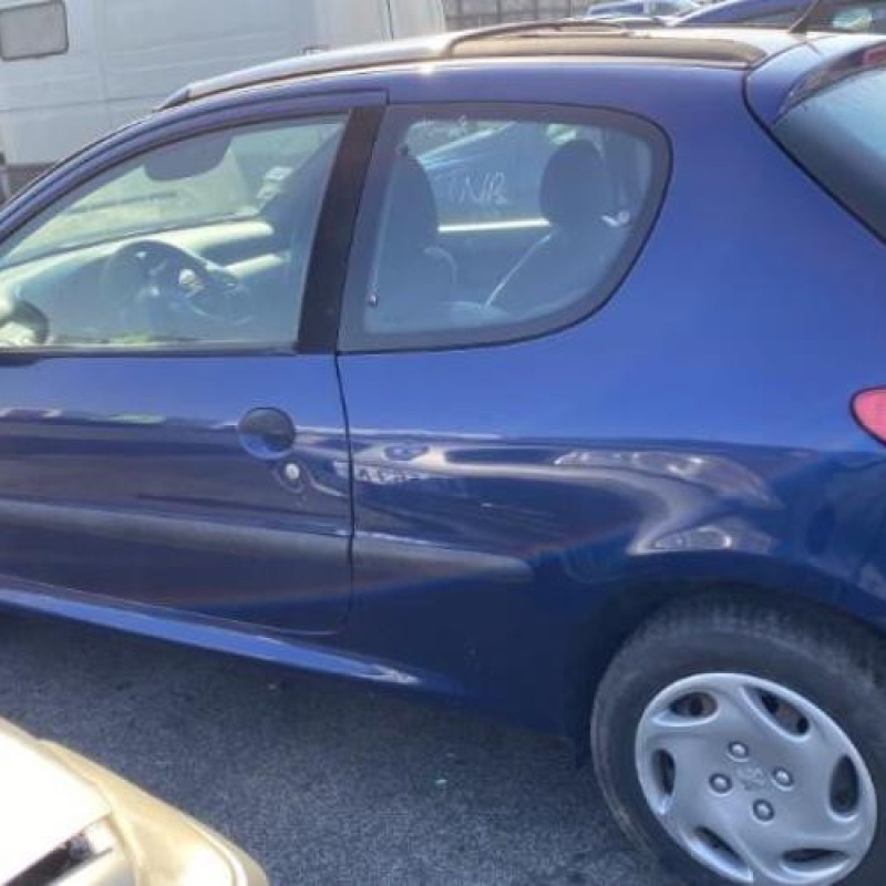 Vitre avant droit PEUGEOT 206 Photo n°20