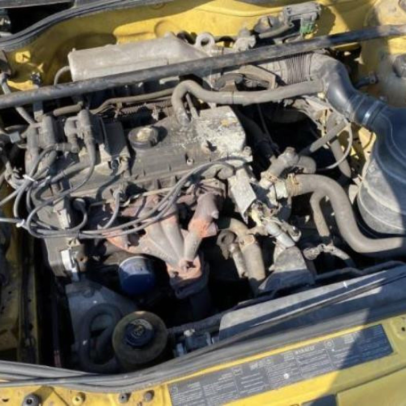 Charniere de capot RENAULT MEGANE 1 Photo n°19
