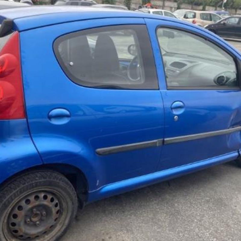 Retroviseur droit PEUGEOT 107 Photo n°5