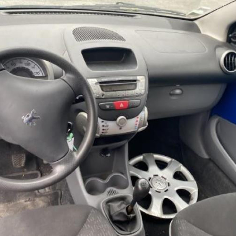 Retroviseur droit PEUGEOT 107 Photo n°14