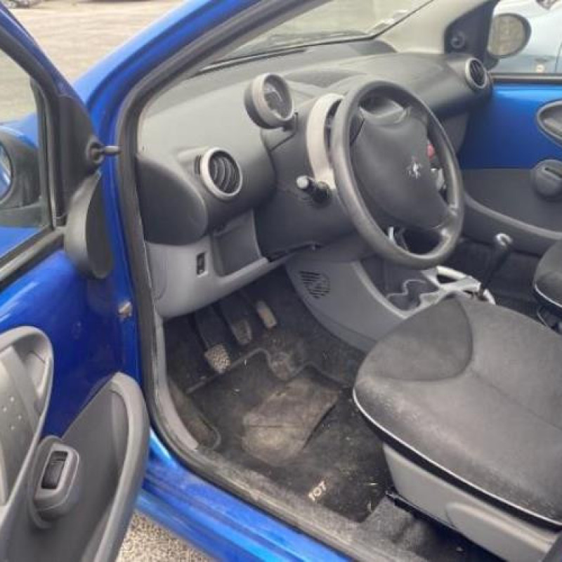 Retroviseur droit PEUGEOT 107 Photo n°17