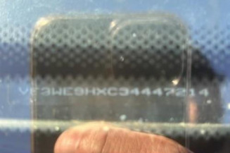 Pretensionneur de ceinture avant droit PEUGEOT 207