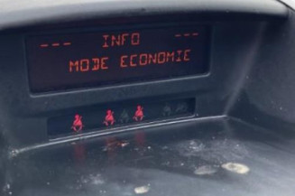 Pretensionneur de ceinture avant droit PEUGEOT 207