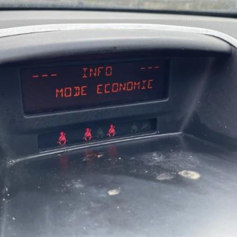 Ceinture avant droit PEUGEOT 207 Photo n°5