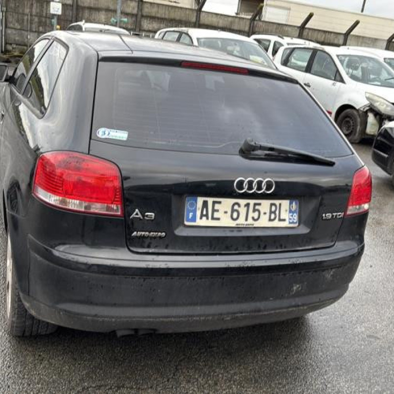 Serrure avant gauche AUDI A3 2 Photo n°9