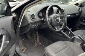 Serrure avant gauche AUDI A3 2