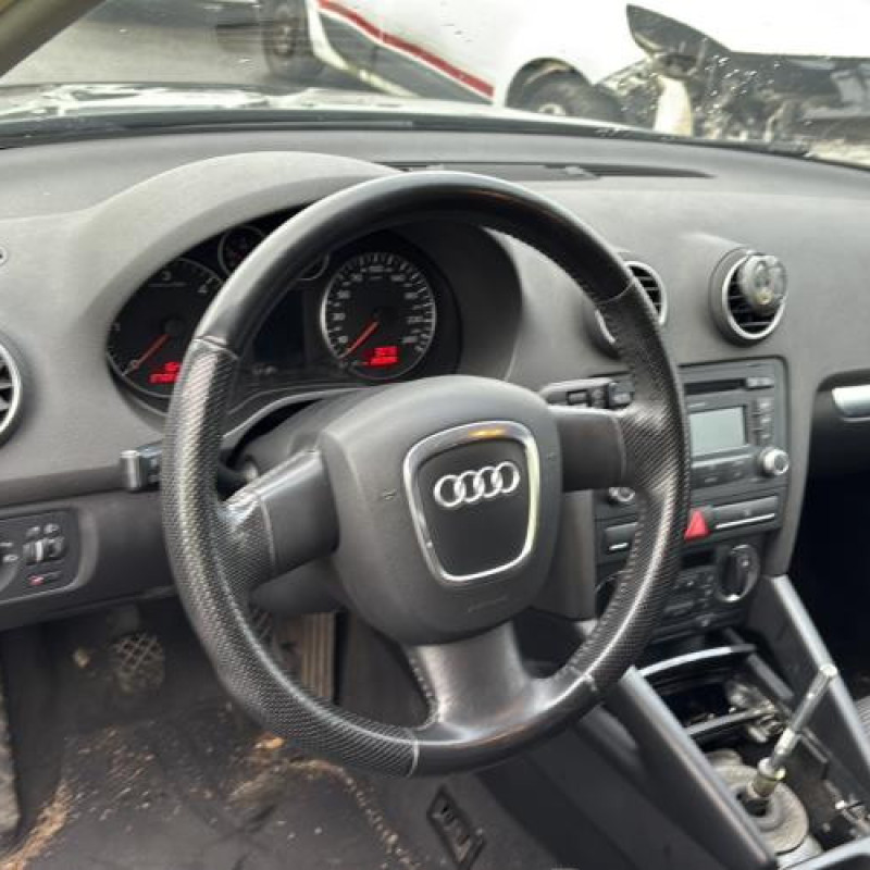 Serrure avant gauche AUDI A3 2 Photo n°15