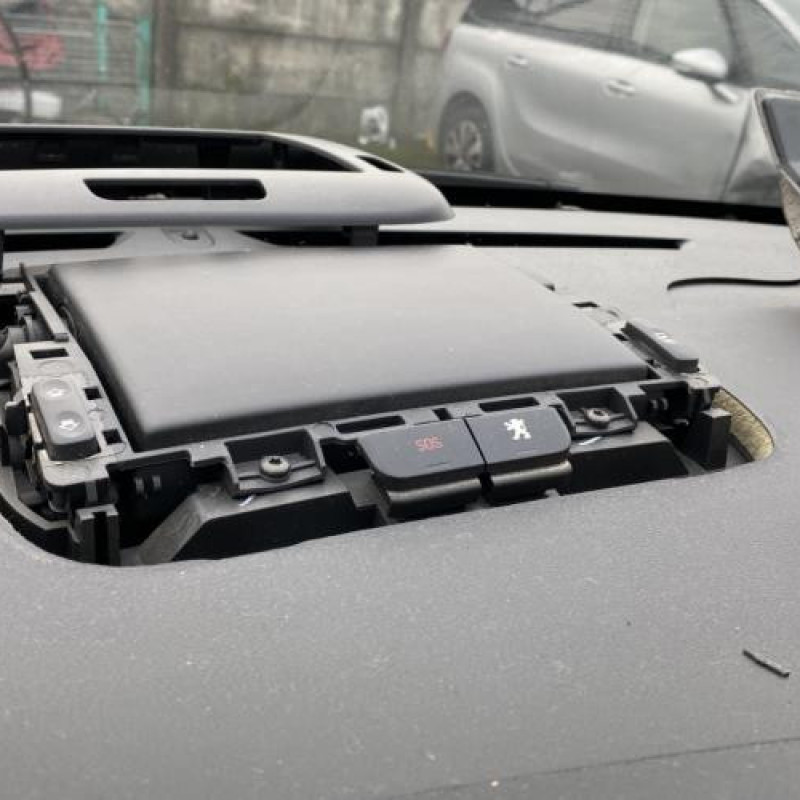 Renfort pare choc arriere (traverse) PEUGEOT 3008 1 Photo n°17