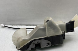 Serrure avant gauche PEUGEOT 3008 1