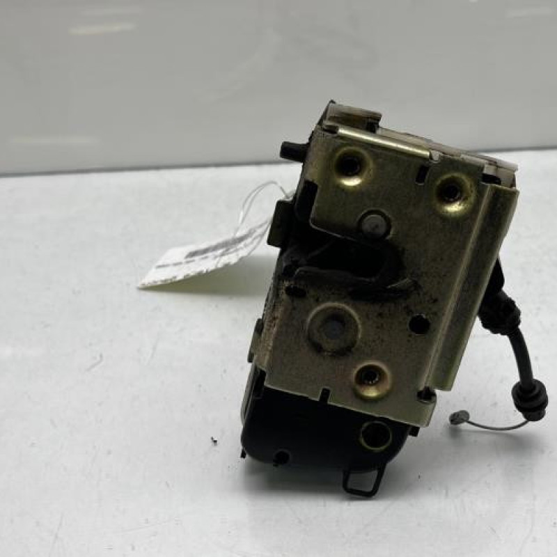 Serrure arriere gauche CITROEN C3 1 Photo n°8